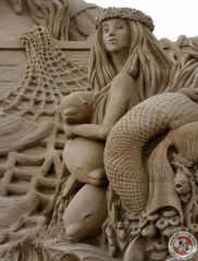 Подводная скульптура из песка